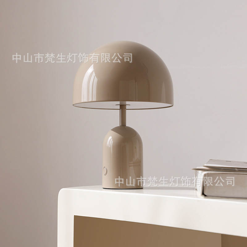 TomDixon Vintage Creative Color Table Lamp Modern Simple Light Luxury Decorative Gift Wine Cabinet Bedroom Net Red Light