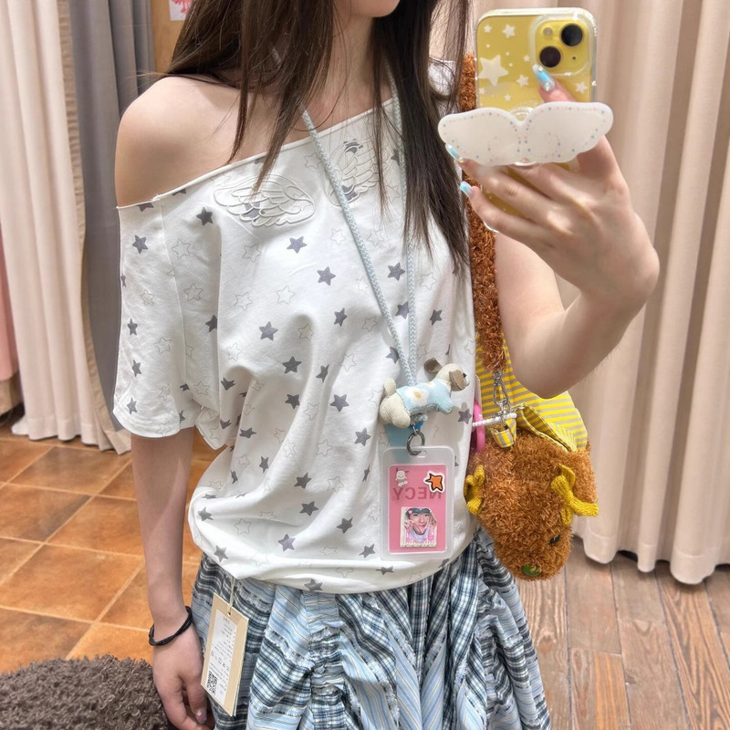 Sweet Hot Girl Pure Desire Star フルプリントオフショルダー Tシャツ女性用 2025 夏新作ニッチルーズオフショルダー半袖トップ|undefined