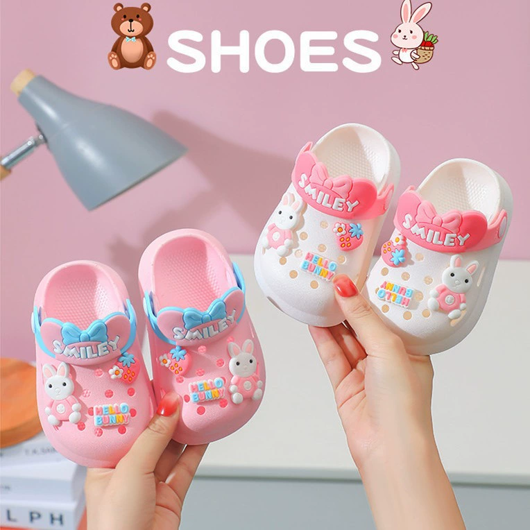 Four Seasons дети носят дырочные туфли для мальчиков Нескользящие Баотоу пляжные сандалии для девочек милые мультяшные садовые туфли