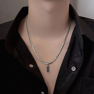 Titanium steel non-fading necklace men's trendy ins hip-hop black zircon pendant embossed necklace simple and versatile clavicle chain
