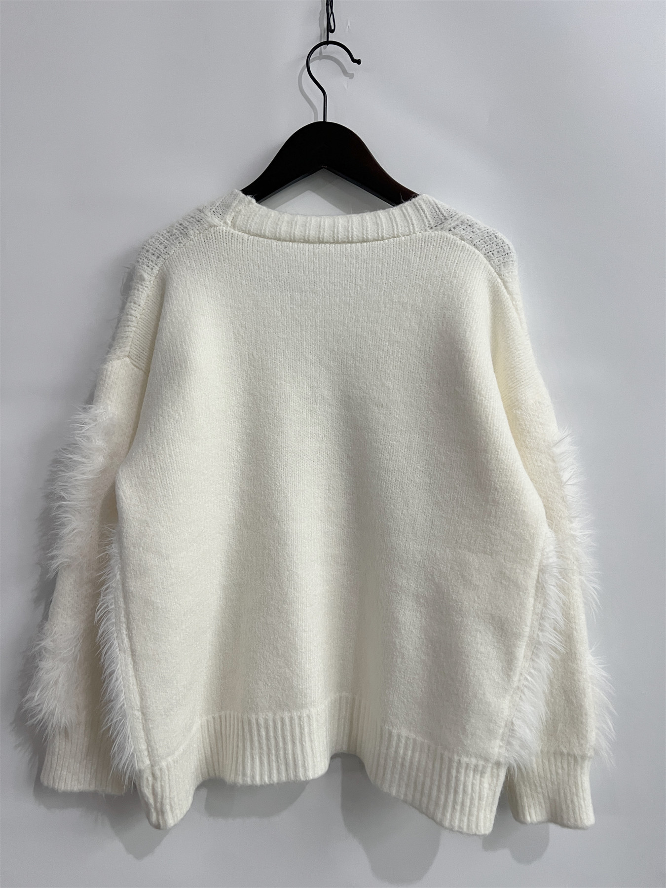 Damen Weihnachtskardigan In Rot Mit Nerzoptik Und Applikation_voghion.com