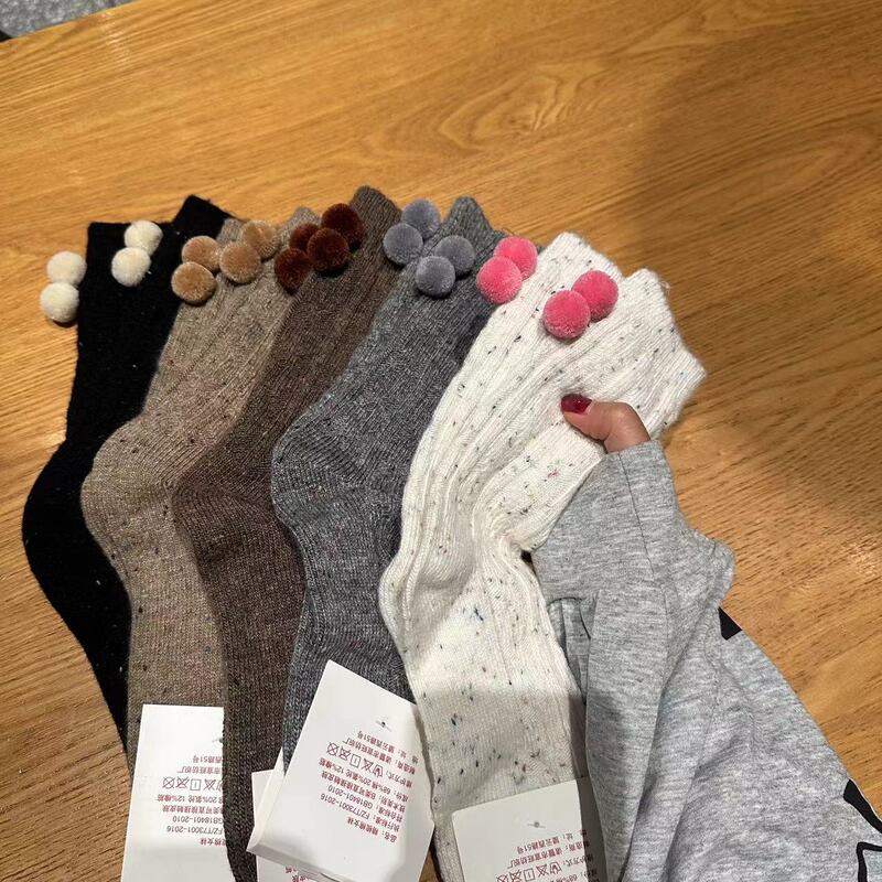 Dongdaemun wool yarn wool ball Korean thick warm socks
