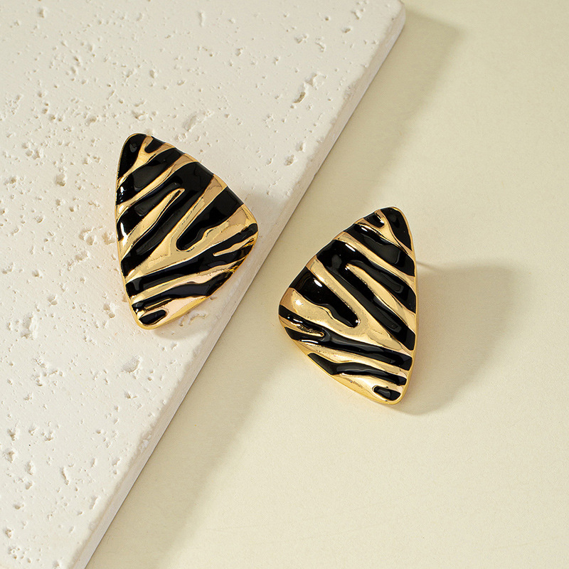 Women's Gender 1 Pair Vintage Style Color Block Plating Alloy Ear Studs