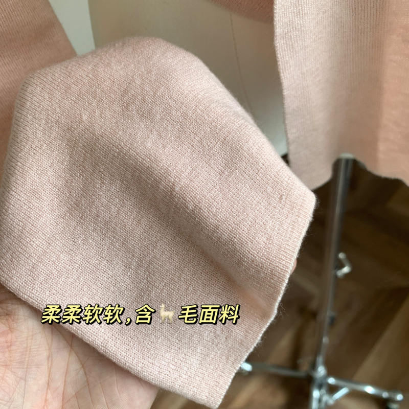 塞纳 氛围之神自由系带 高智V领 羊毛针织上衣高级感2025秋季新款|undefined