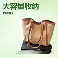女性のための大容量トートバッグ 2025 新しいハイエンド多層ショルダーバッグ多用途の質感人気の仕事通勤バッグ