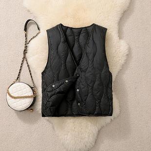 Down Jacket Inner Tank Women's 2023 Spring and Autumn Coat Inner Wearing Lightweight Warm Vest Base Pin V-neck Vest Inner Wearing