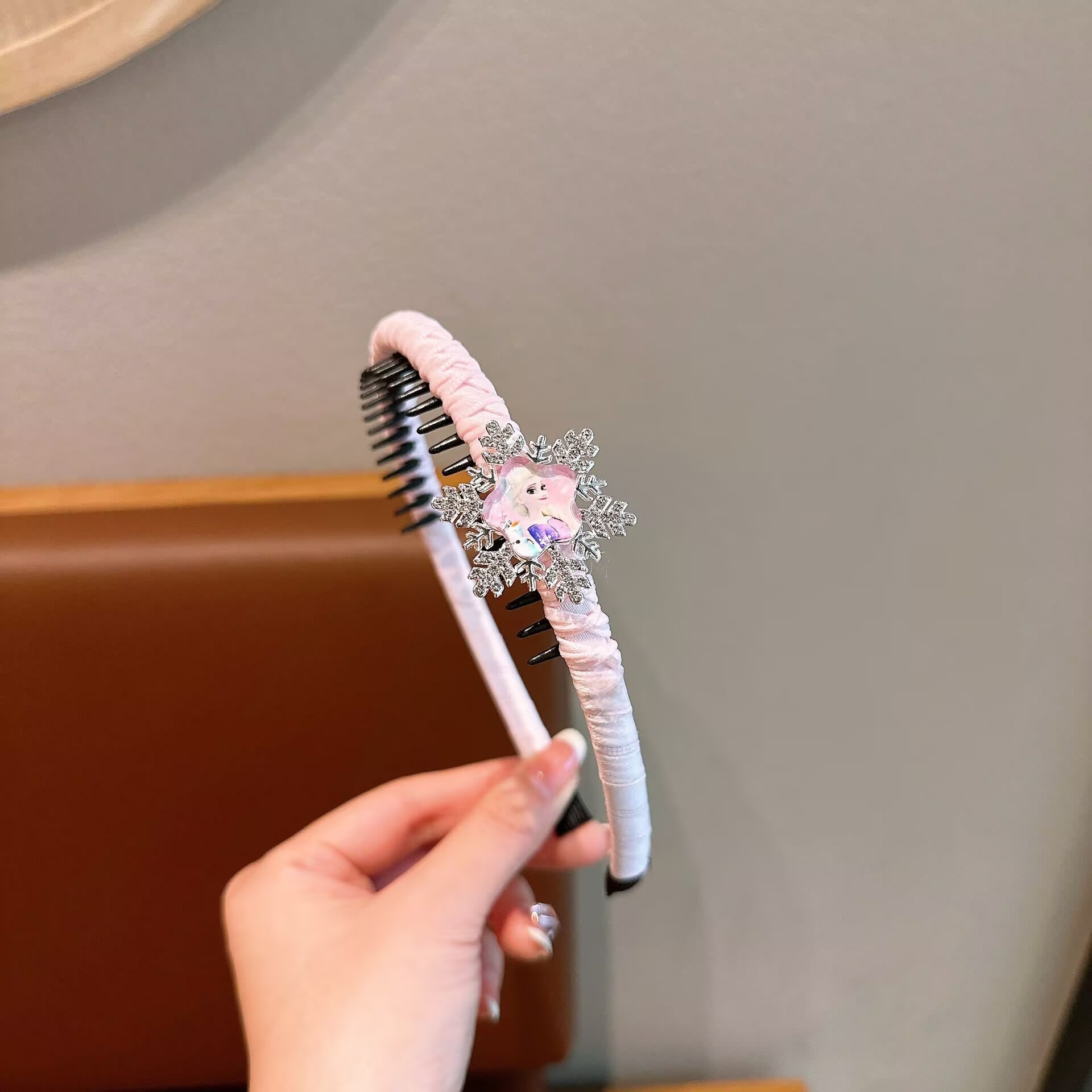 Nueva princesa Aisha clip de pelo para niños clip de pelo helado y nieve clips de pelo para niñas princesa viento lindos joyas para el pelo