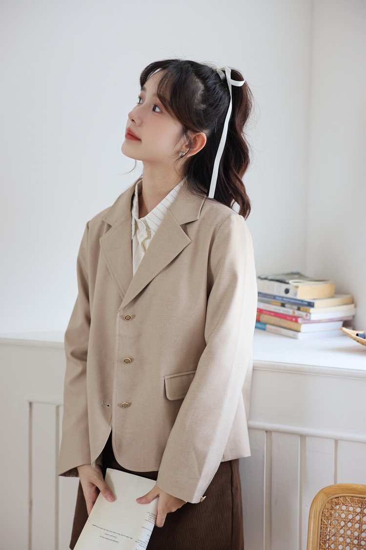 Simple French-style Short High-end Elegant For Women, New Spring Collection, Versatile Blazer With A Suit Collar_ecoleips.com