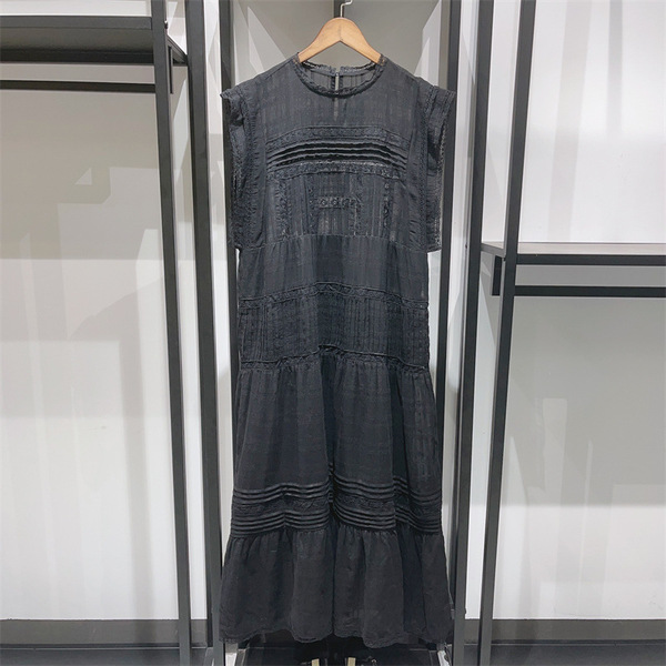 Summer fashionable cute lace dress with a round collar sleevless