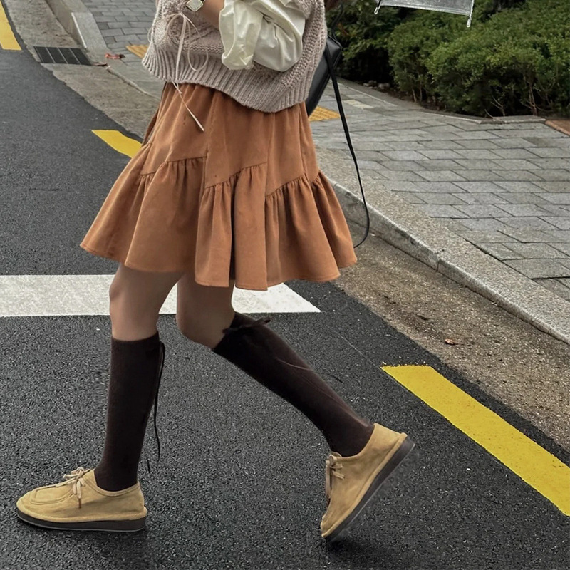 Autumn and Winter solid color wool socks women's Korean style bow calf socks Brown white sweet ribbon knee-length stockings
