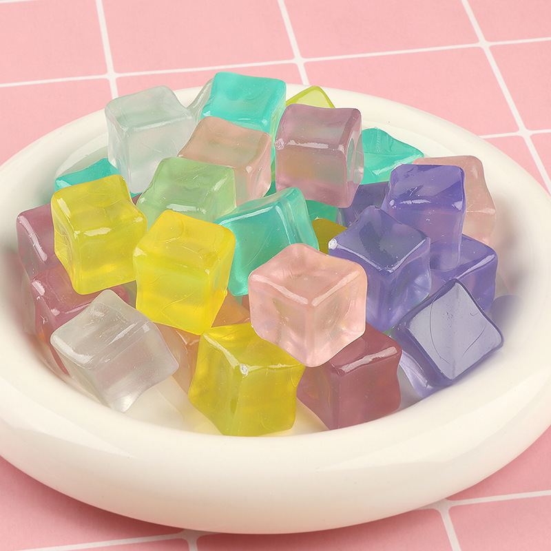 Transparent acrylic square realistic ice cubes