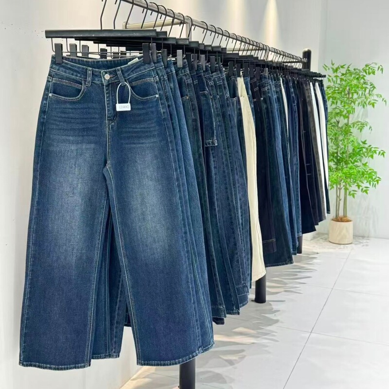 High-Waisted Wide-Leg Jeans for Women, Early Spring New Style, Loose Straight Fit, Slimming, Versatile, Soft Denim Jeans for Women Wholesale