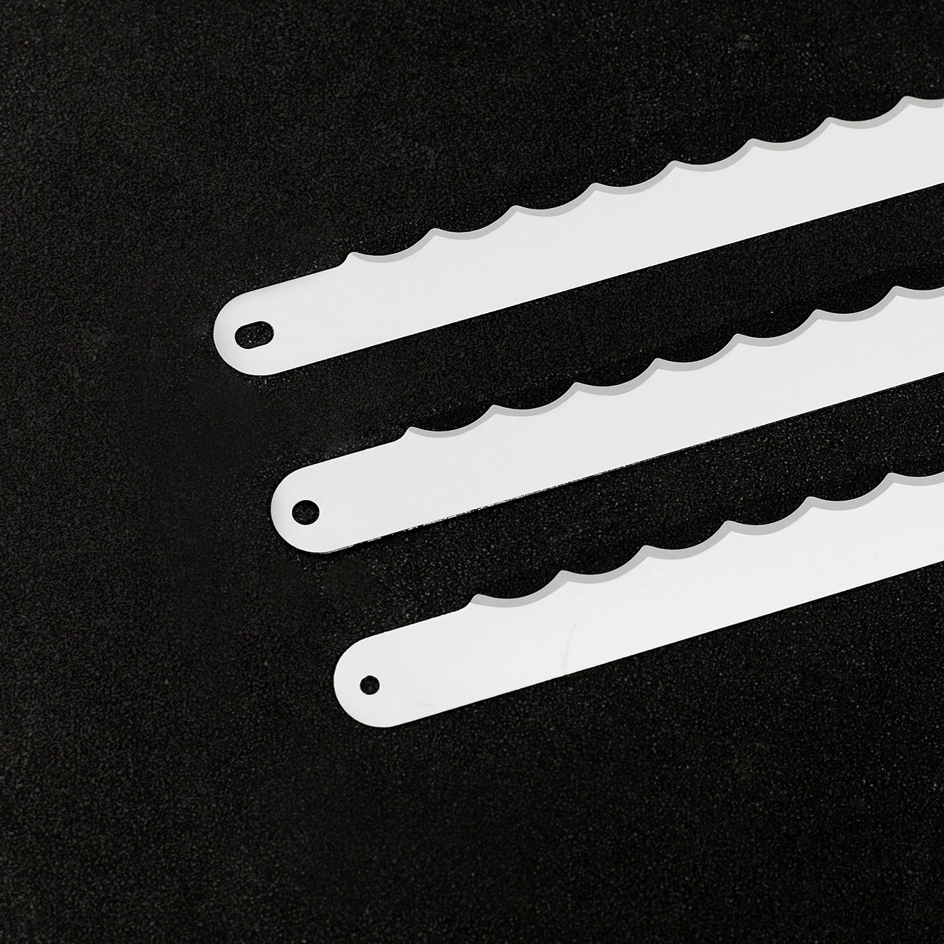 Blade, bread, toast