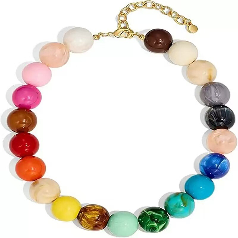 Amazon's best-selling colorful resin beaded necklace, fashionable and simple dopamine necklace, bohemian style collarbone chain Amazon's best-selling colorful resin beaded necklace, fashionable and simple dopamine necklace, bohemian style collarbone chain