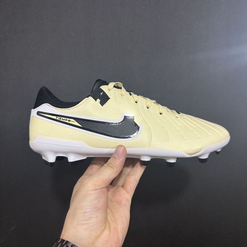 Putian Legend 10th Generation FG Long-Studded Football Shoes, Grip-resistant, Anti-torsion, Wear-resistant, Leagend 10 Grass Training Sports Shoes Putian Legend 10th Generation FG Long-Studded Football Shoes, Grip-resistant, Anti-torsion, Wear-resistant, Leagend 10 Grass Training Sports Shoes
