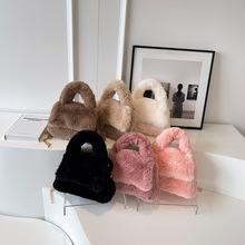 ë�q�����Ů2025�ﶬ�¿�߼��|�д�����������ˮͰ���n��С����