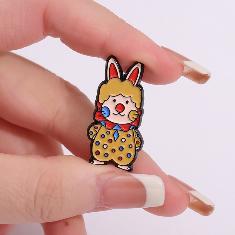 Cute Pin Animal Zinc Alloy Stoving Varnish Unisex Brooches display picture 5