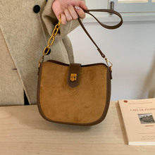 �߼����R�����r��ͨ��б�����Ů2025�¿��n��͹�ĥɰ�μ�Ҹ�°�