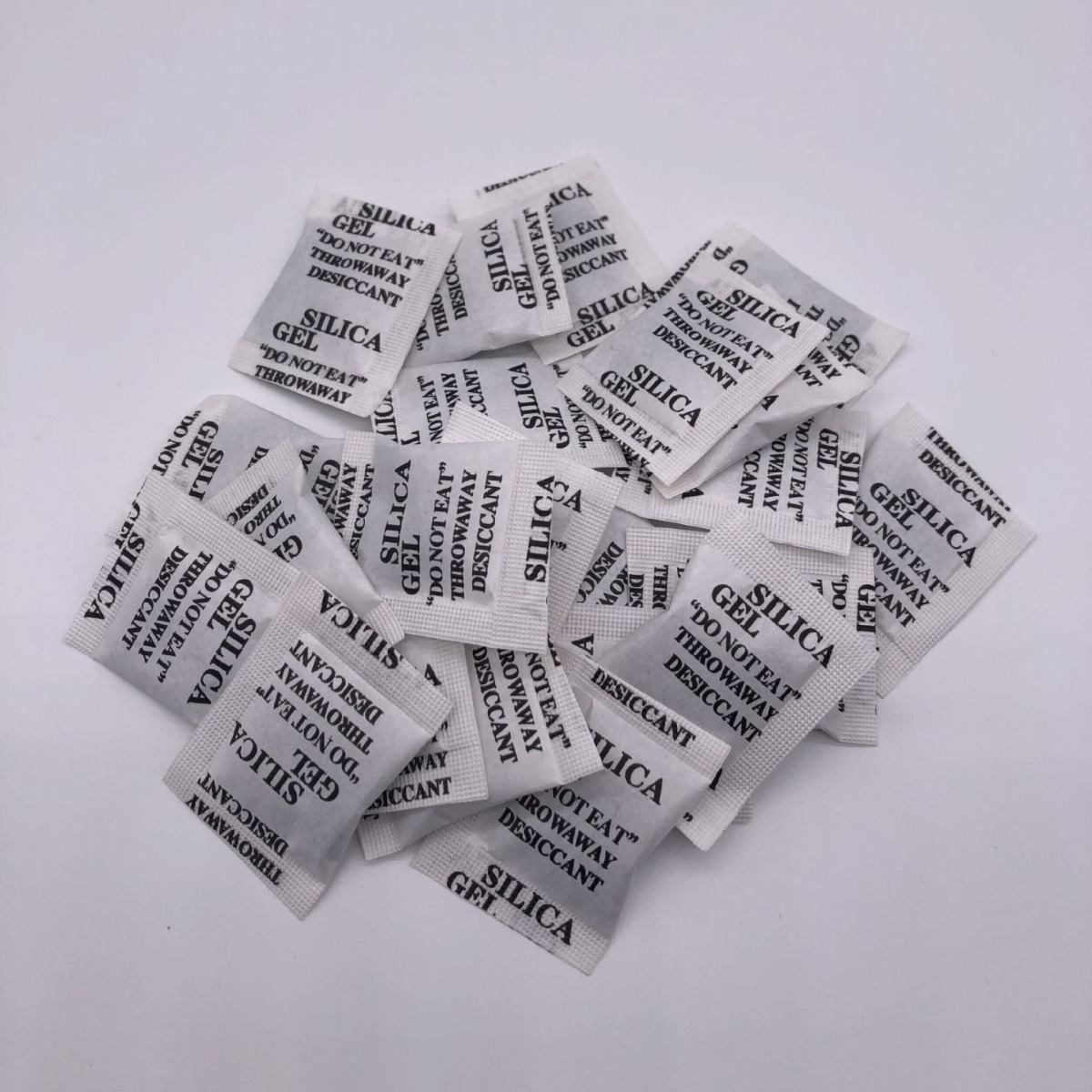 1 g 2 g 3 g 5 g desecante mineral gránulo gris compuesto de papel artesanal adsorbente de olor