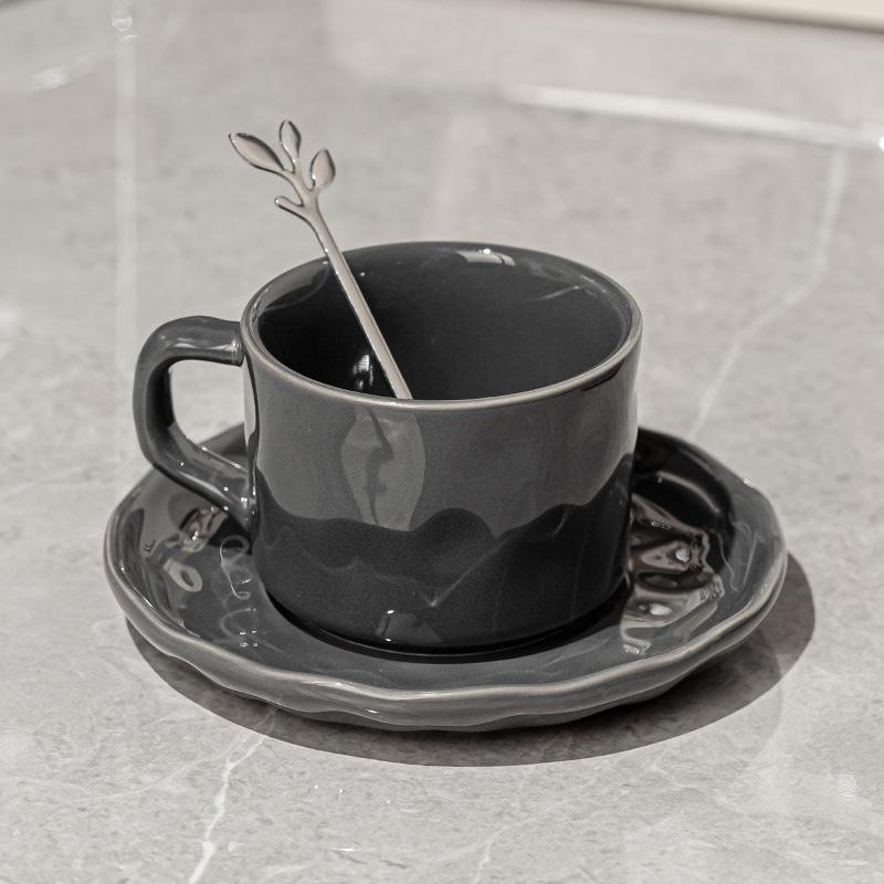 Juego de té de la tarde europeo exquisito de gama alta taza de café de lujo ligero