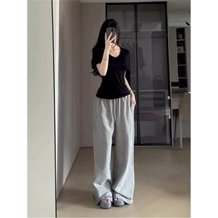 American Black Short-Sleeved Right Shoulder Shirt for Women Summer 2025 New Slimming Look Hot Girl Short Top Design