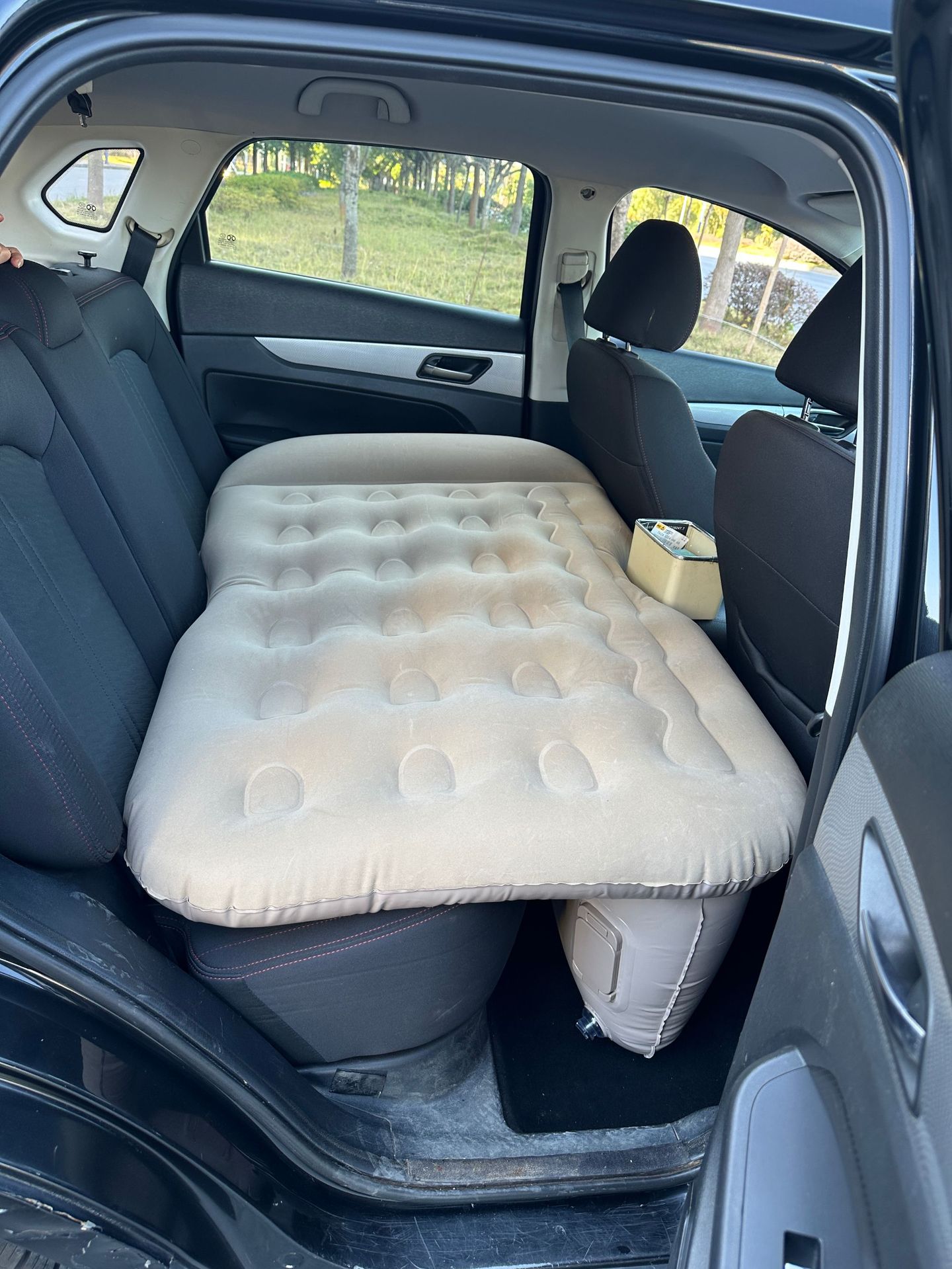 Inflatable Car Bed, Rear Seat, Flocking PV Outdoor Camping