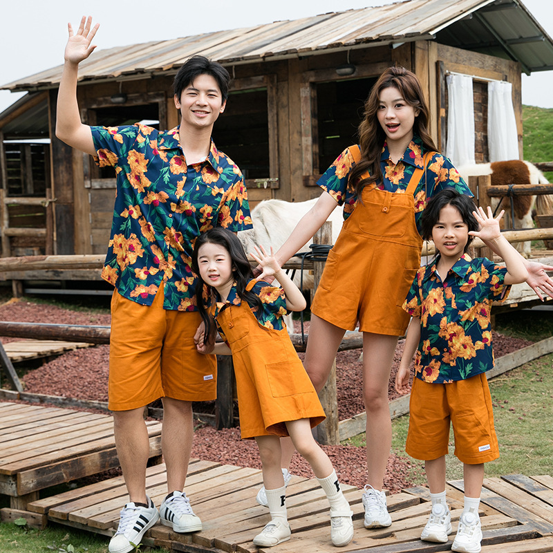 Hong Kong Style Vintage Short-sleeved Floral Shirt Mother-child Wear Summer Medium and Large Children's Wear Top Family Three Strappers suit