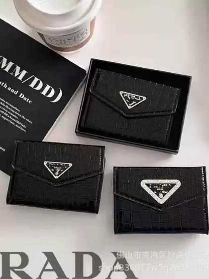 Factory Direct Wholesale Crocodile Embossed Card Holder Wallet Multi-Card Case Luxury Mini Crossbody Bag YSL Trendy YSL Style Bestselling Organizer