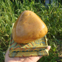 老挝田黄石原石黄冻山料水料手玩件收藏礼品石1.65斤寿山石送底座