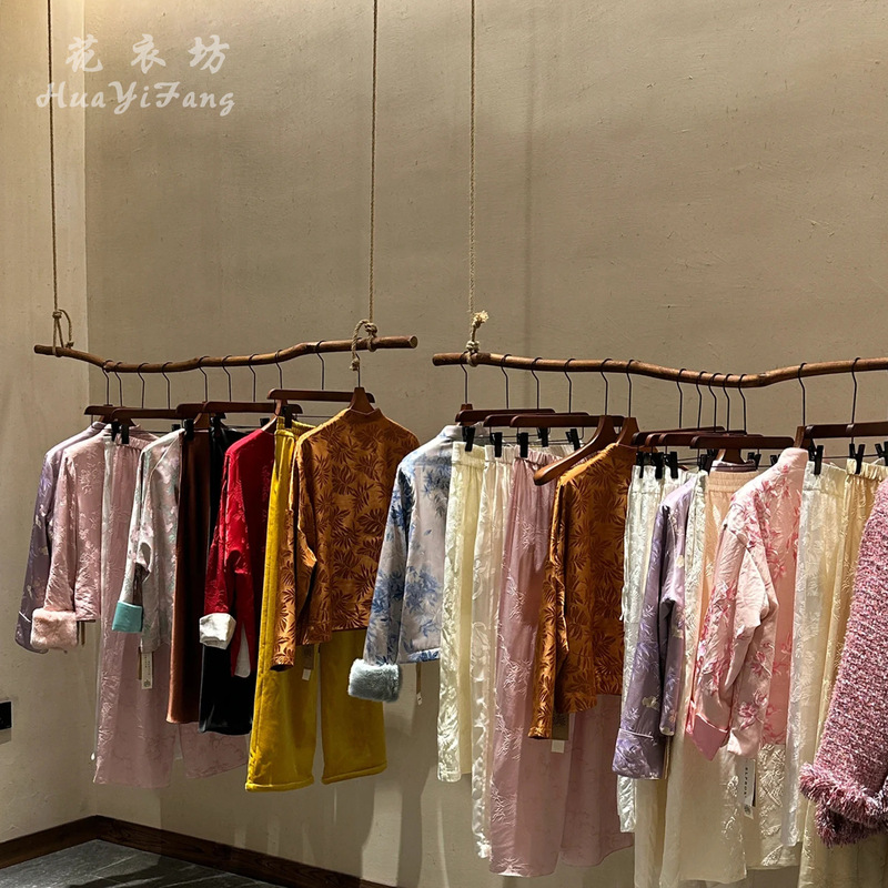Natural Wood Branches Display Rack Hanger Stand Decorative Rod Clothing Store Homestay Display Rack Tree Branch Natural Wood Branches Display Rack Hanger Stand Decorative Rod Clothing Store Homestay Display Rack Tree Branch