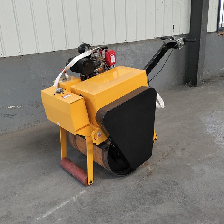 道路压实设备 小型手扶式单轮压路机 水冷单钢轮振动压路机