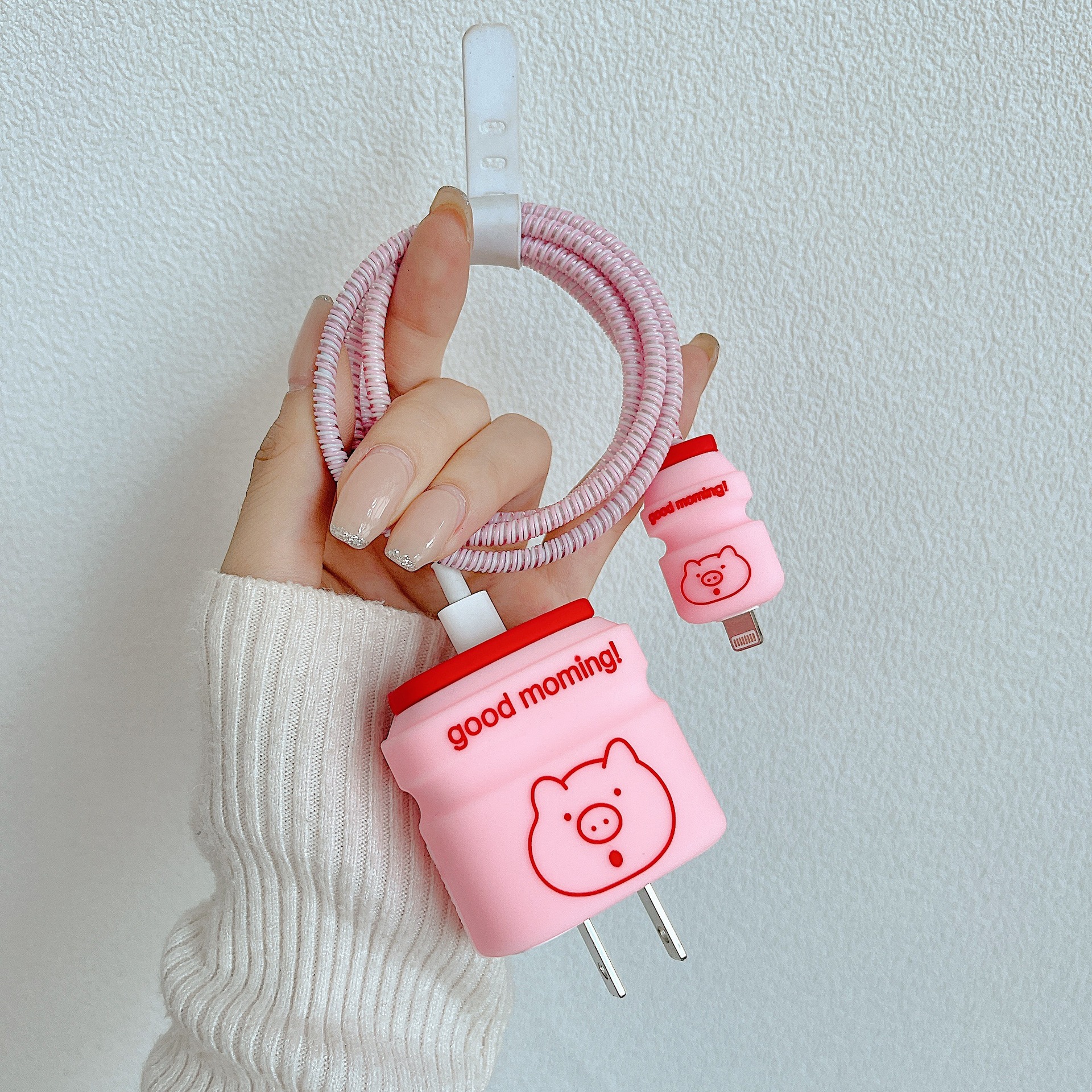 2023 nuevo cargador de dibujos animados cubierta protectora adecuada para Apple carga rápida cabeza 18/20W estándar europeo estándar americano aplicable