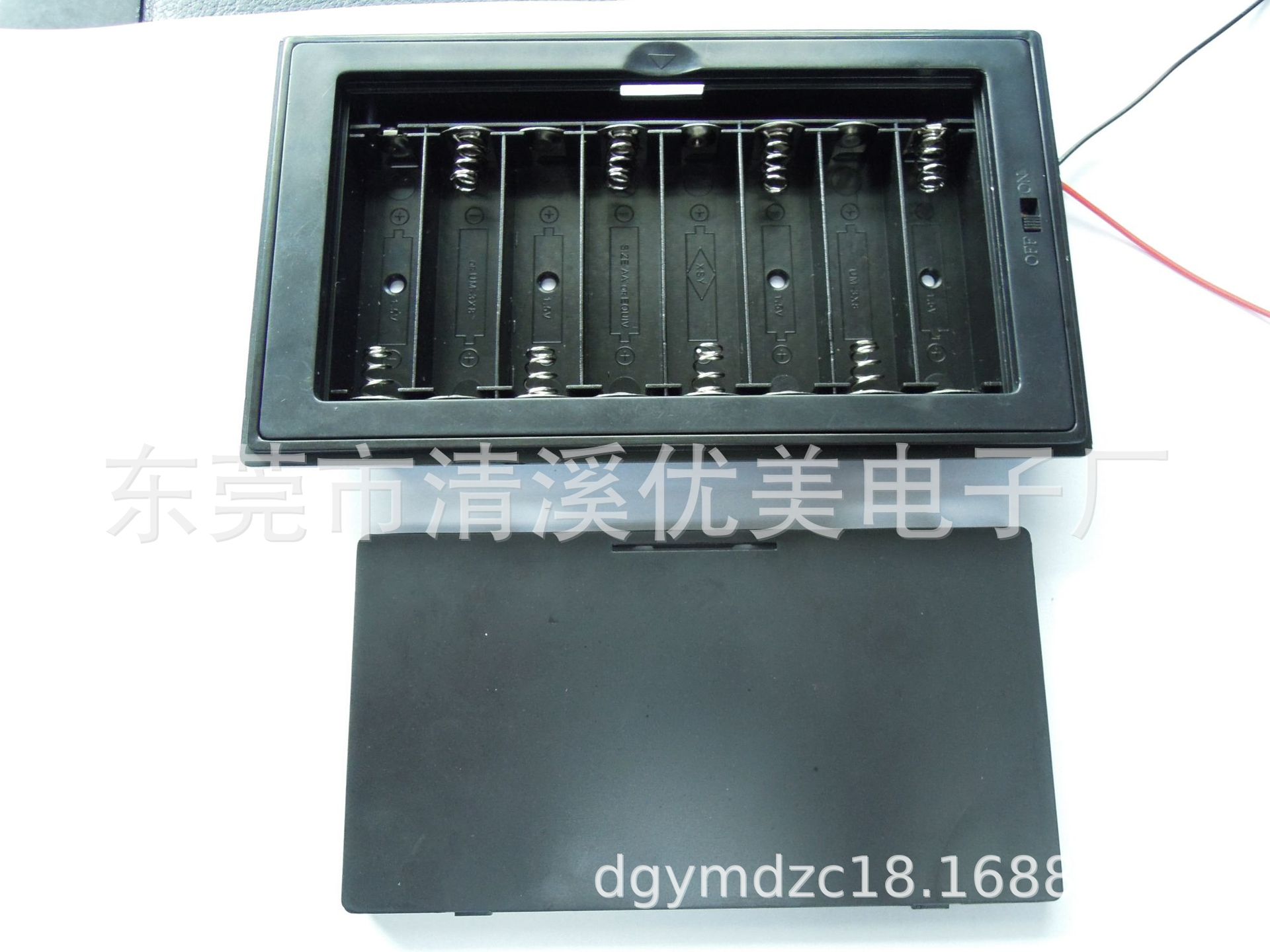 8节5号抠盖电池盒