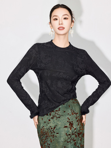 【Zhihe Tang】Autumn/Winter New Fashion Long-Sleeve Base Shirt Round Neck Slimming Elegant Top for Women