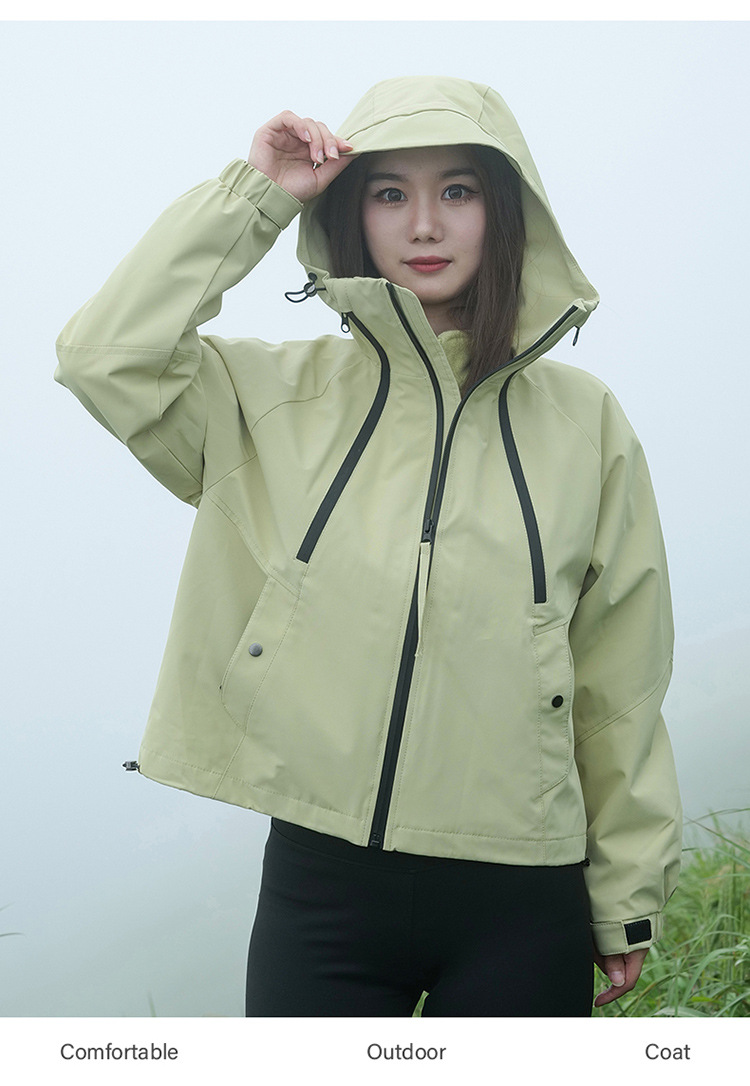Soft Shell Hiking Jacket Windproof Waterproof Three-in-one_voghion.com