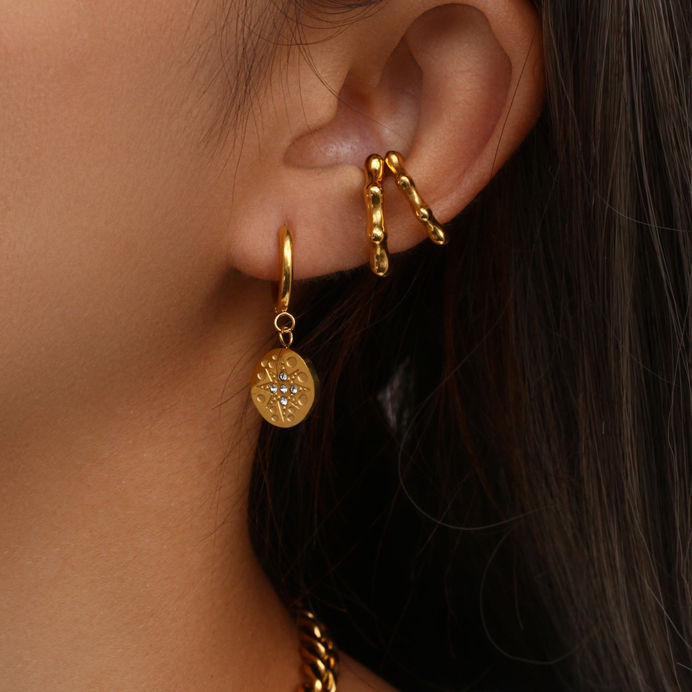 Hip Hop Style Stainless Steel Plated 18K Rivet Shape Three-Piece Ear Clip