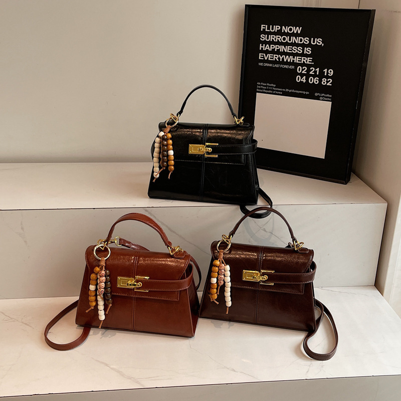 Cross-Border 2026 Winter New Handbag Kelly Bag Designer New Fashion Niche Handbag Crossbody Bag for Women Cross-Border 2026 Winter New Handbag Kelly Bag Designer New Fashion Niche Handbag Crossbody Bag for Women