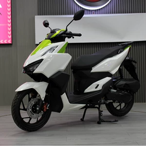 Ən Çox Satılan Yanacaq Qənaətli Skuter Təmiri 49/180Cc İki Təkərli Motosiklet