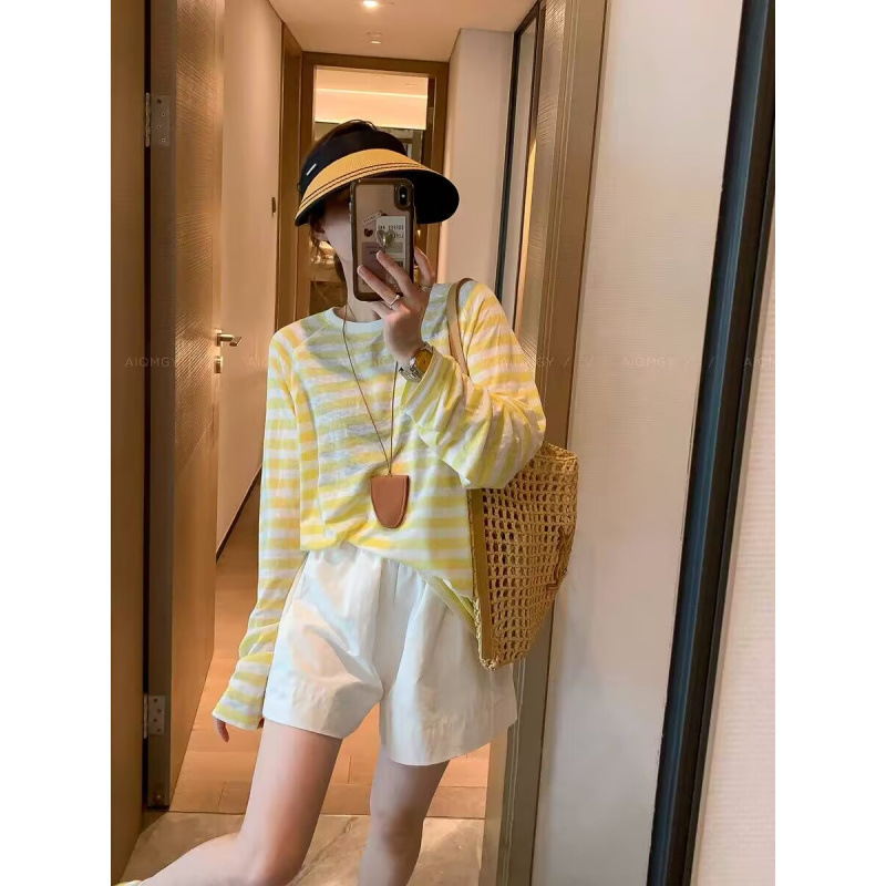 薄いアイスシルク長袖 Tシャツトップス女性のための 2025 新しいホットスタイル夏ルーズレイジーストライプ日焼け止めシャツブラウス|undefined