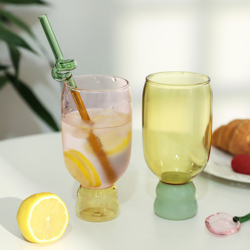 Red roja de alto aspecto ins estilo contraste color vidrio borosilicato resistente a altas temperaturas vidrio doméstico taza de agua al por mayor