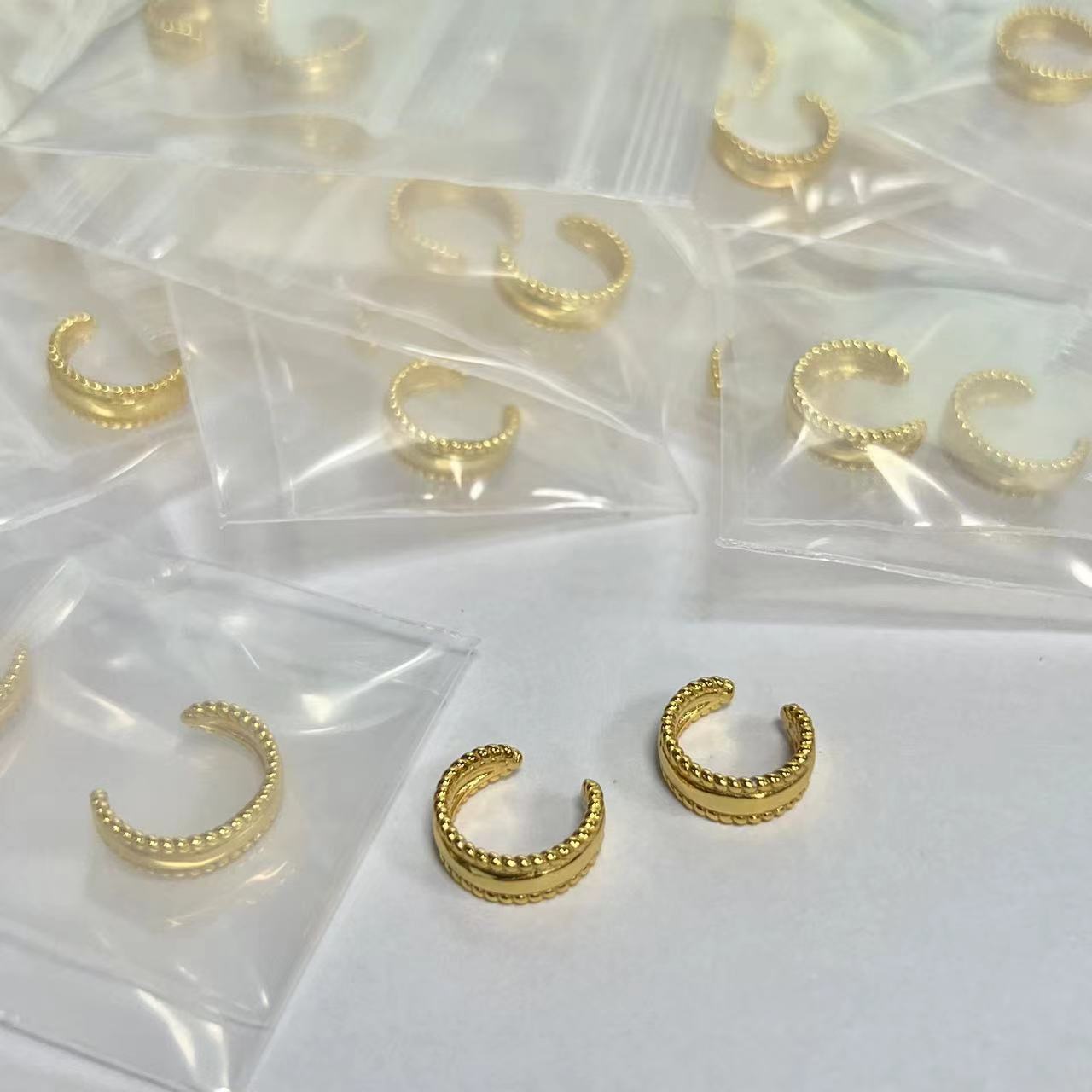 Por fin de semana Corea 925 plata de ley, pinzas de hueso de oreja coreana, estilo simple, círculo geométrico de todo fósforo diario, textura femenina