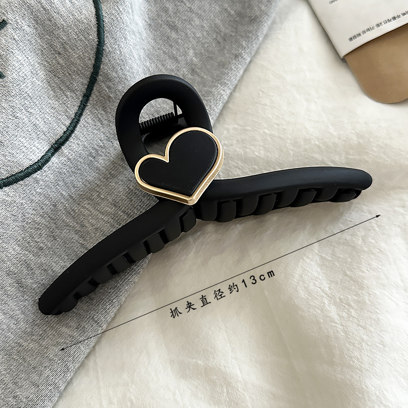 Black 13cm peach heart