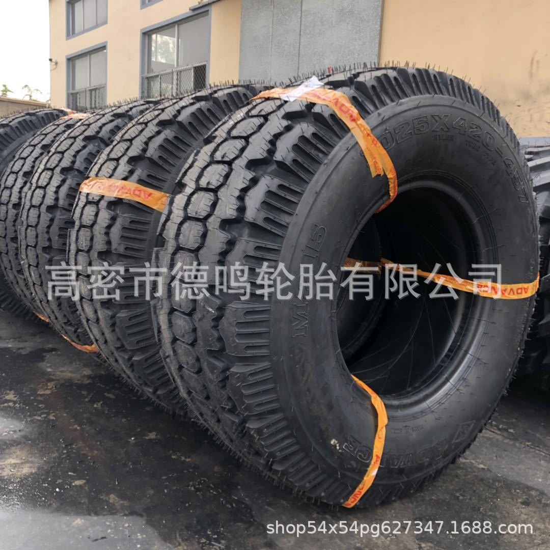 Las ventas off-road patrón de neumáticos de ingeniería 1025x420-457 1025*420-457