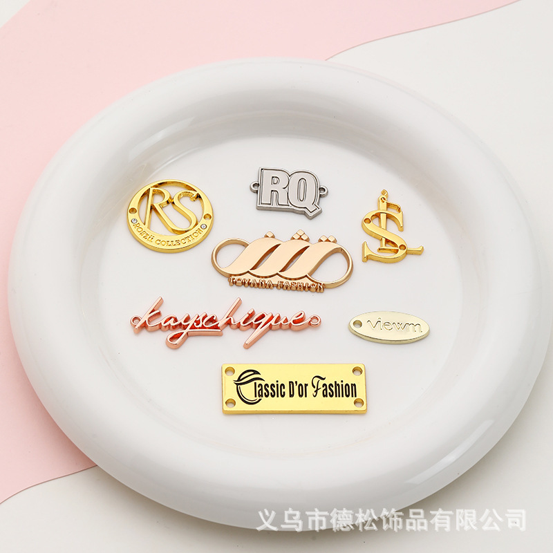 Original Manufacturer Compatible with Jeans, Knitted Scarves, Corrosion Point Paint, Rectangular Light Luxury Style, Metal Perforated Stitching Label