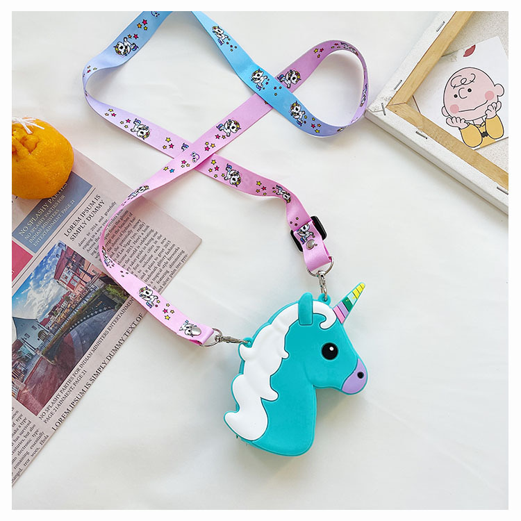 Mini Enfants Sacs  Été Nouveau Dessin Animé De Silicone Sac Garçons Et Filles Princesse Accessoires Porte-monnaie Messenger Sac display picture 16