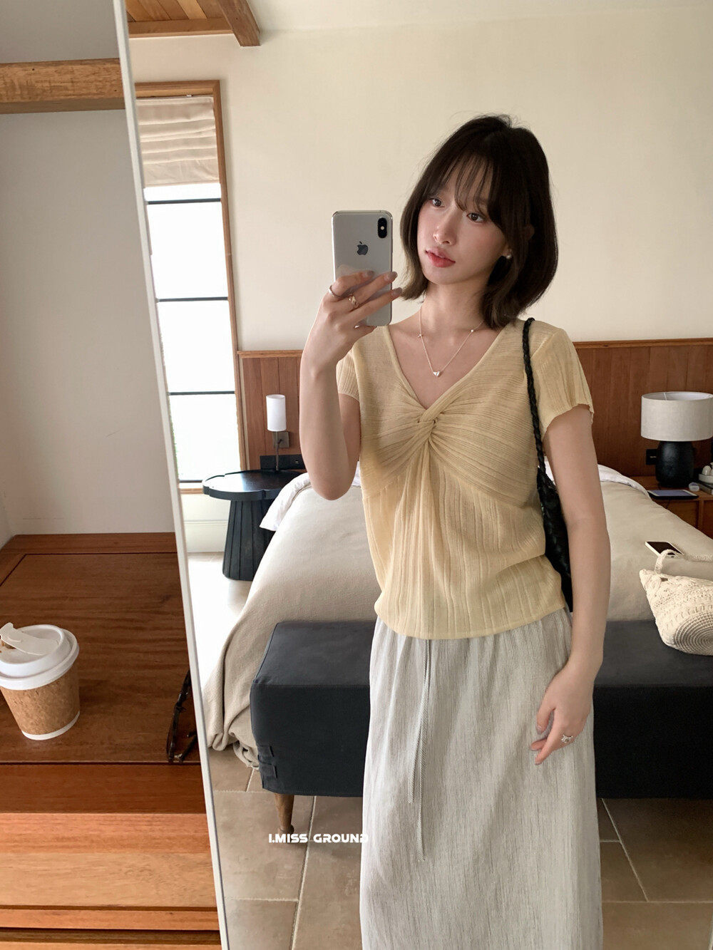 Áo thun nữ tay ngắn cổ V xoắn nút phong cách Pháp, chất liệu linen mềm mại — xanh đậm, Xanh nước biển, hồng nhạt, bạc hà xanh chi tiết 11