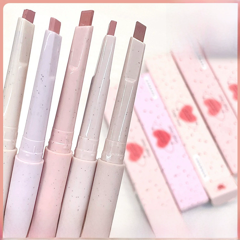 Водостойкий карандаш для губ Gogo Bear Light Sweet Fog, 0,8 г, стойкий с дизайном маленького медведя