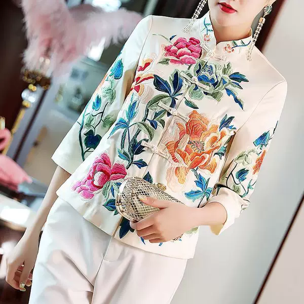 Vintage Buckle Top Short Coat Women's Spring and Autumn 2025 New Embroidered Ethnic Style Slimming Chinese Style Cheongsam Tang Coat