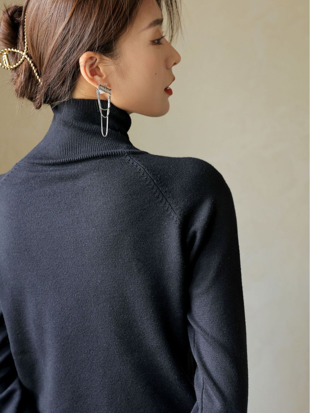 Suéter de punto con cuello medio alto, versátil, corte ajustado, para primavera, otoño e invierno, estilo nuevo 2026, manga larga, capa base elegante para mujer image 7