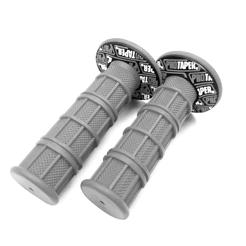 Motorcycle Modification Accessories Handlebar Rubber Sleeve Motorcycle Off-Road Vehicle Street Car Sports Car Throttle Grip Rubber Sleeve Anti-Slip and Wear-Resistant